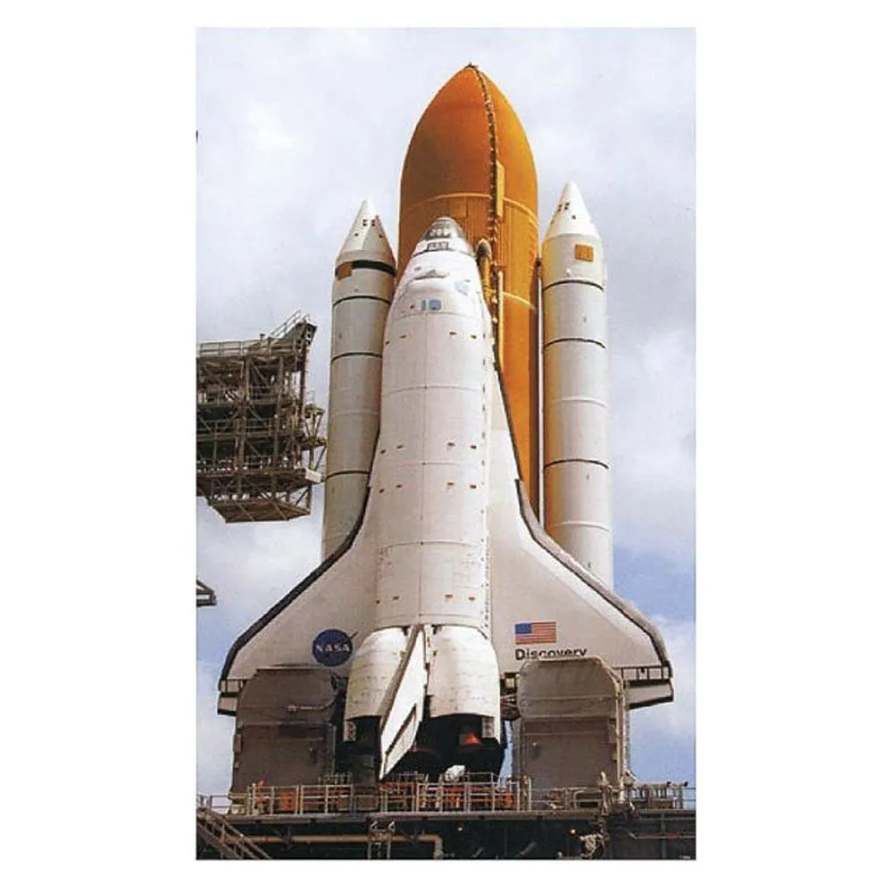 1/144 Space Shuttle Discovery and  Booster Rockets