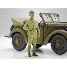1/48 Kawasaki KI-61-ID Hien Tony and 4x4 Light Vehicle Kurogane Set