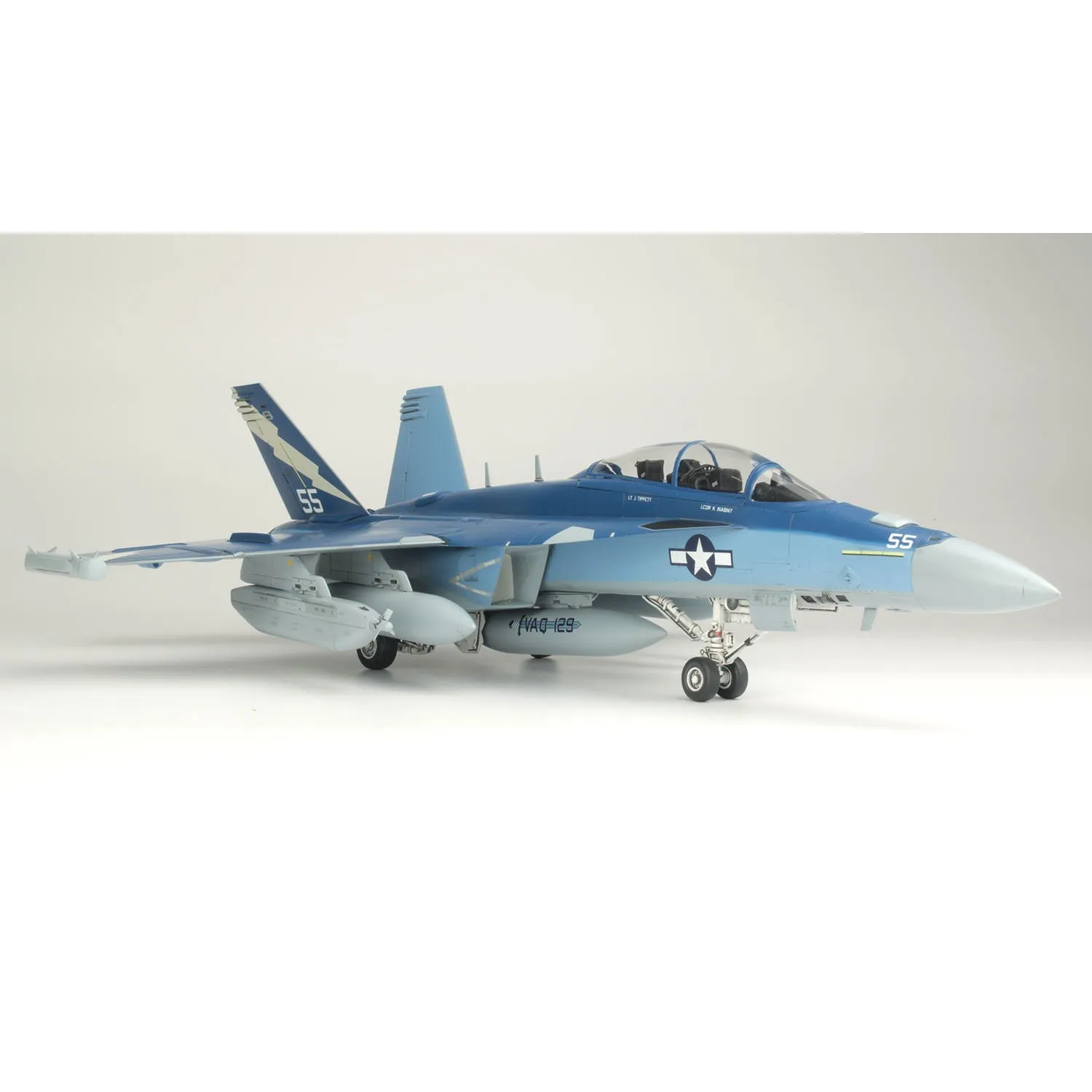 1/48 US Navy EW Aircraft EA-18G Growler VAQ-129 "Vikings"