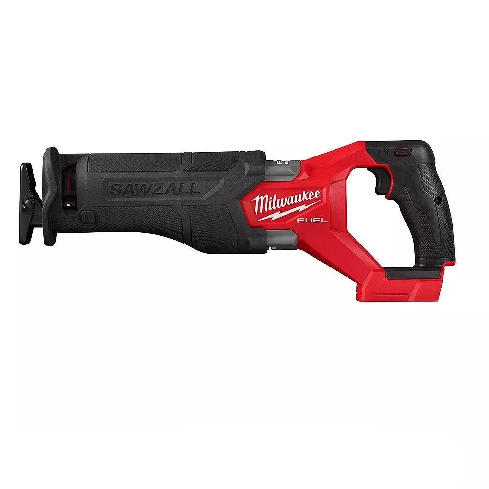 Milwaukee 2821-21 M18 FUEL SAWZALL Reciprocating Saw Kit